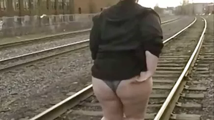 sarışın kulüp yeniyetmelerin seksi kız
