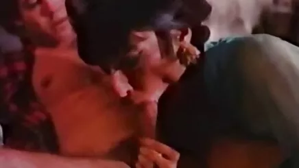 Havuz kenarında oral azeri pulsuz porno indir seks