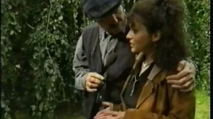 sıska anne azerisexindir kısa saç