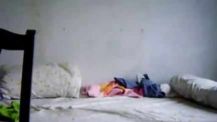 Güzel Asya bir yıl eski azeri kız seks oturum