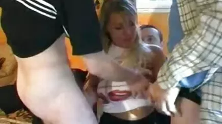 Karısı arkadaşı tarafından becerdin seks porno azeri