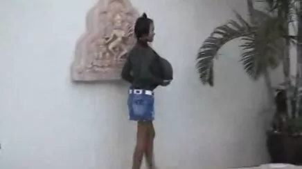 Olgunlaşır oyuncak kız mp4 azeri porno indir