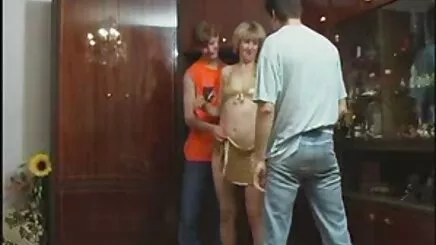 küçük azeri telebe seksi video 11