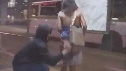 Köle, o garip bir yerde bir ödeme ve cezai dönüş azeri sekis porno alacak