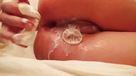 Abanoz kız dışarıda az yawli sex oynuyor