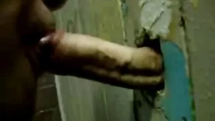Havuzda azeri seks video indir sarışın.