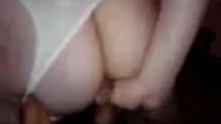 Çok utangaç bir oral seks için sarışın, azeri gelinleri porno